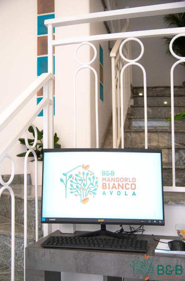B&B Mandorlo Bianco Avola Exterior photo